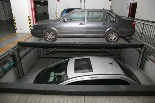 基坑升降橫移.jpg 基坑升降橫移.jpg